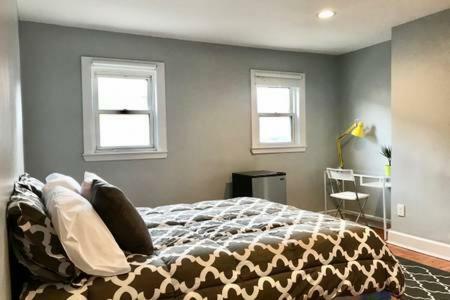 Clean Comfy Centrally Located Private Room Boston Exterior photo